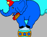 Dibuix Elefant sobre una pilota pintat per aaron