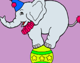Dibuix Elefant sobre una pilota pintat per zalia