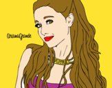 Ariana Grande amb collaret
